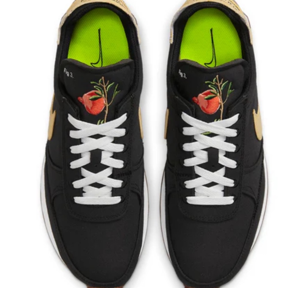 Nike Black and Brown Athletic Shoes